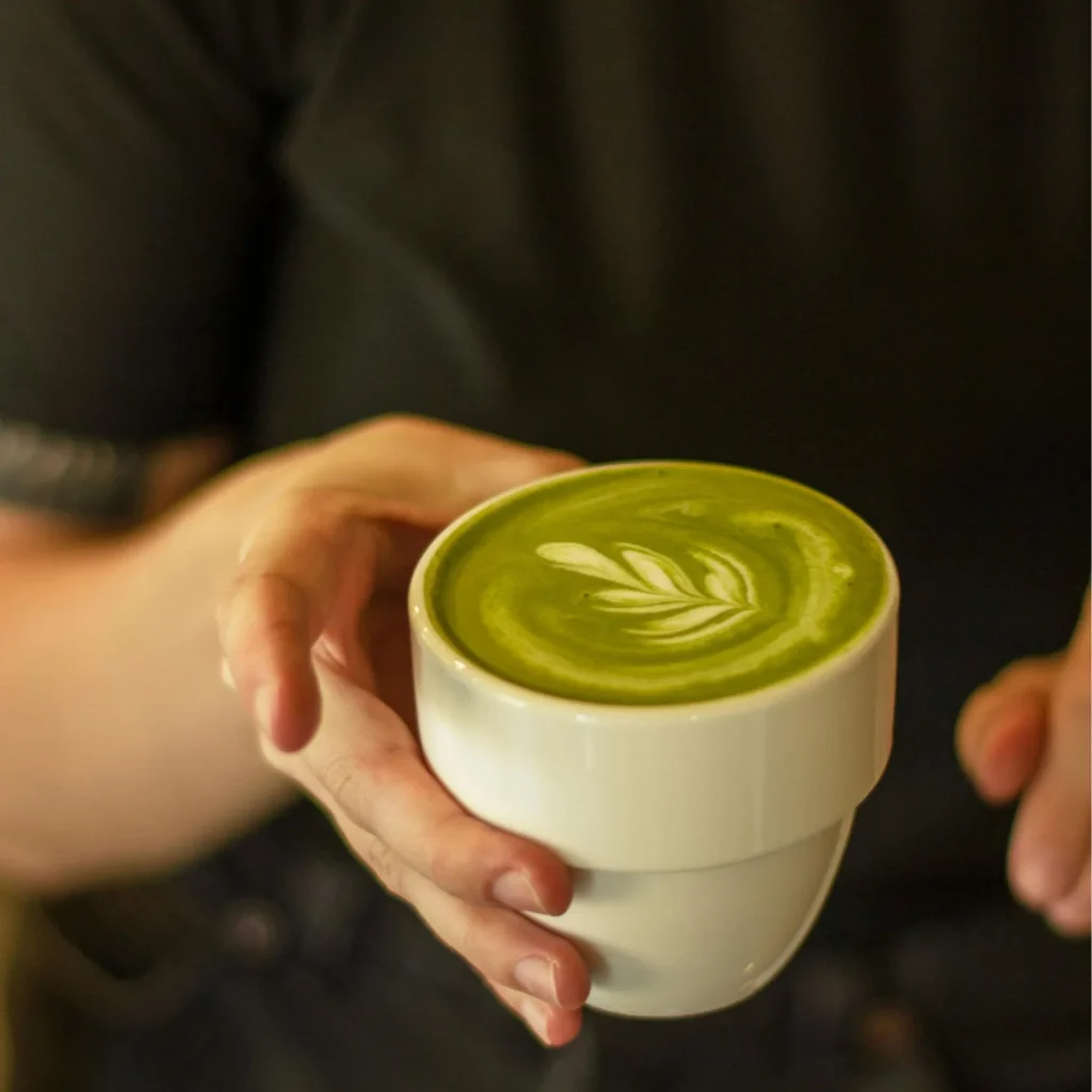 Matcha latte - jak przygotować